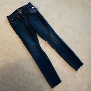 Gap Womens NWT Distressed Dark Wash True Skinny Jeans Size 26R